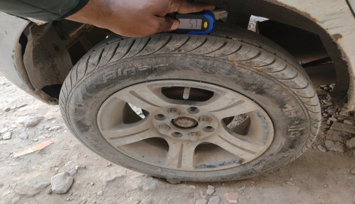 2011 Hyundai Santro Xing GL PLUS, Petrol, Manual, 90,078 km, tyre