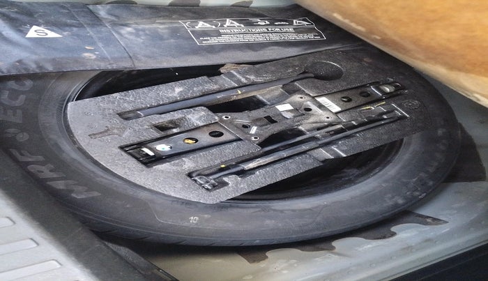 2023 Volkswagen TAIGUN HIGHLINE 1.0 TSI AT, Petrol, Automatic, 60,828 km, tyre