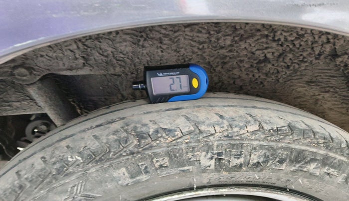 2011 Maruti Wagon R 1.0 LXI CNG, Petrol, Manual, 2,86,754 km, tyre