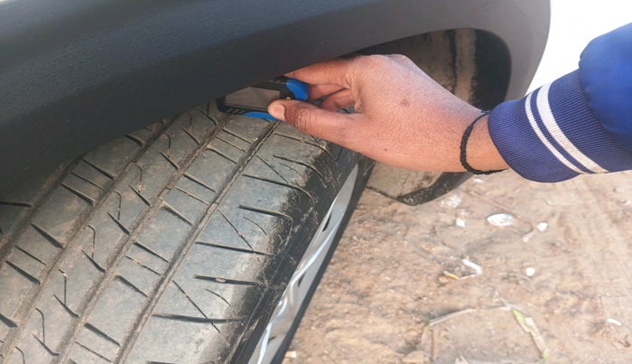 2021 KIA SELTOS HTE 1.5 DIESEL, Diesel, Manual, 60,652 km, tyre