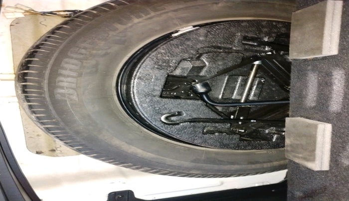 2015 Hyundai Creta SX PLUS AT 1.6 DIESEL, Diesel, Automatic, 1,97,610 km, tyre