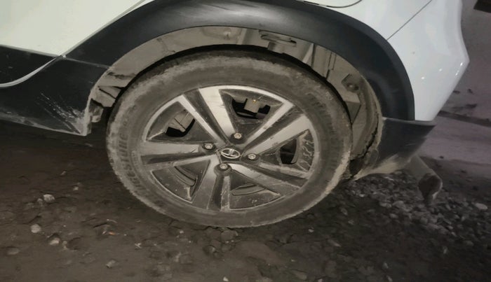 2021 Tata TIAGO NRG PETROL, Petrol, Manual, 95,000 km, tyre