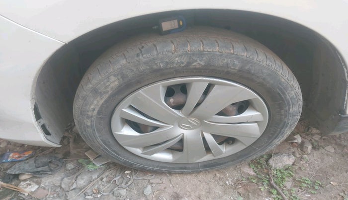 2020 Honda Amaze 1.5L I-DTEC S, Diesel, Manual, 2,67,879 km, tyre