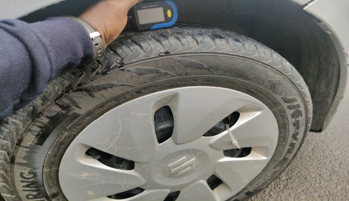 2016 Maruti Celerio VXI AMT, Petrol, Automatic, 53,304 km, tyre