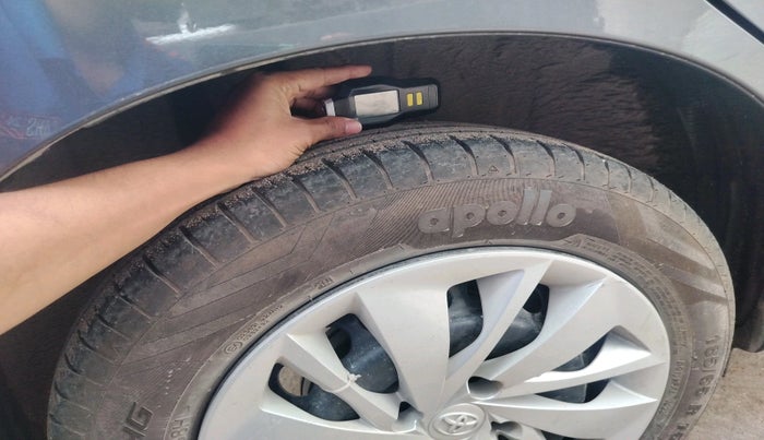 2023 Toyota Glanza E, Petrol, Manual, 13,241 km, tyre