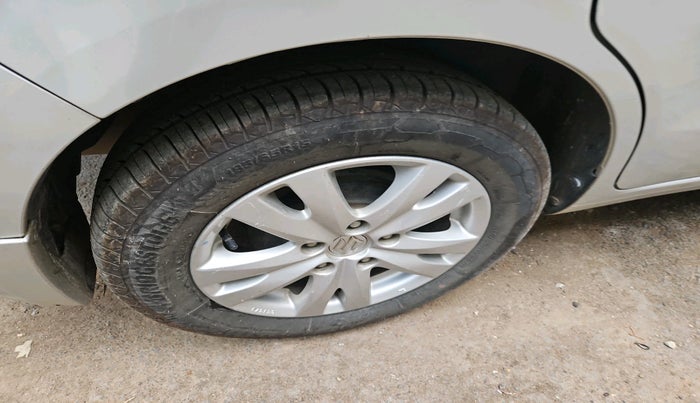 2016 Maruti Ertiga ZDI SHVS, Diesel, Manual, 62,289 km, tyre