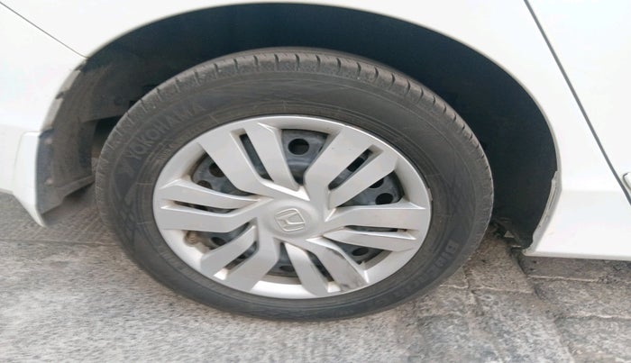 2016 Honda City 1.5L I-VTEC SV, Petrol, Manual, 83,826 km, tyre