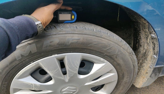 2014 Maruti Swift Dzire VXI, Petrol, Manual, 73,581 km, tyre