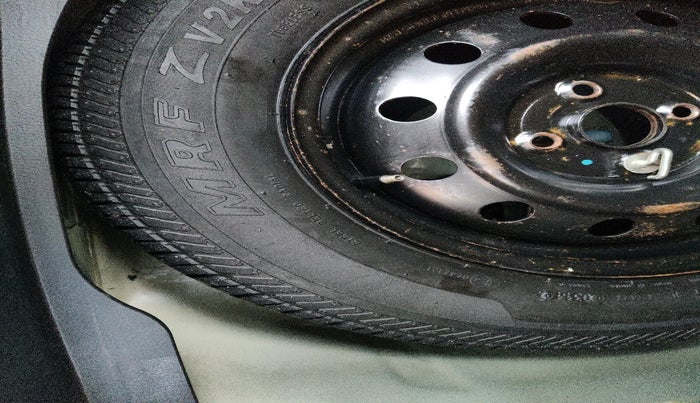 2014 Maruti Swift Dzire VXI, Petrol, Manual, 73,581 km, tyre