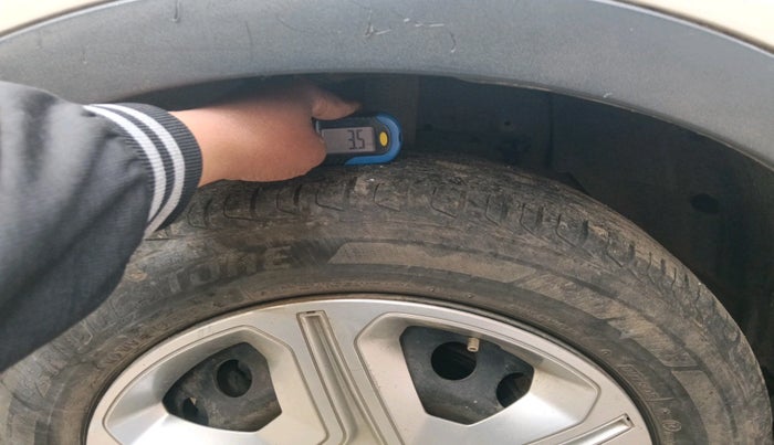 2019 Tata NEXON XM PETROL, Petrol, Manual, 43,820 km, tyre