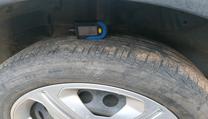 2019 Tata NEXON XM PETROL, Petrol, Manual, 43,820 km, tyre