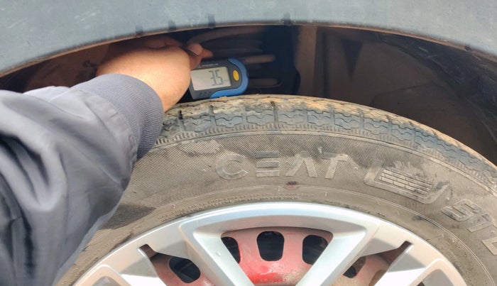 2020 Renault TRIBER RXT, Petrol, Manual, 40,050 km, tyre