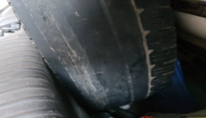 2013 Hyundai Santro Xing GL, Petrol, Manual, 1,33,108 km, tyre