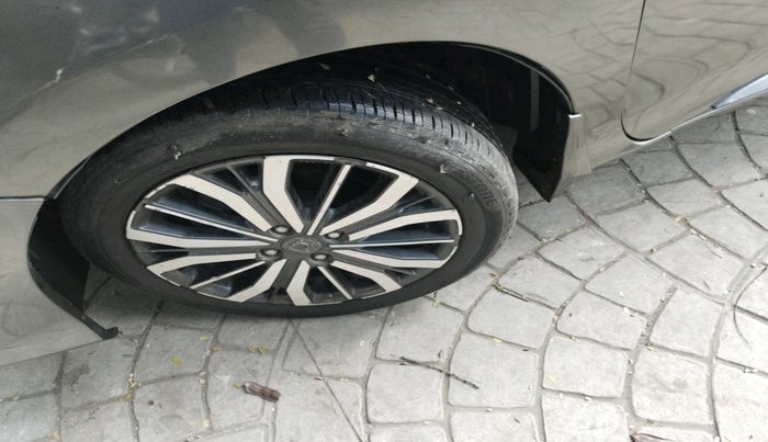 2017 Honda City 1.5L I-VTEC ZX CVT, Petrol, Automatic, 66,397 km, tyre