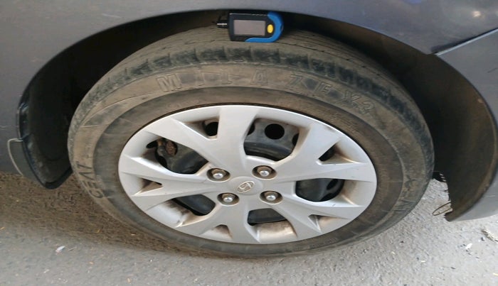 2016 Hyundai Grand i10 SPORTZ 1.2 KAPPA VTVT, Petrol, Manual, 81,340 km, tyre