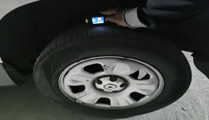 2014 Renault Duster 85 PS RXL DIESEL, Diesel, Manual, 1,82,571 km, tyre