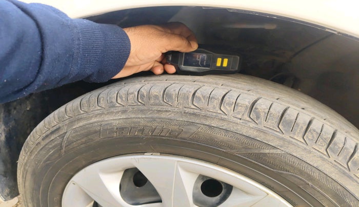 2015 Hyundai Elite i20 SPORTZ 1.2, Petrol, Manual, 82,915 km, tyre