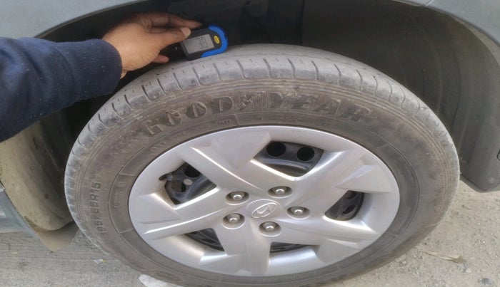 2022 Hyundai VENUE SX 1.2 PETROL, Petrol, Manual, 33,023 km, tyre