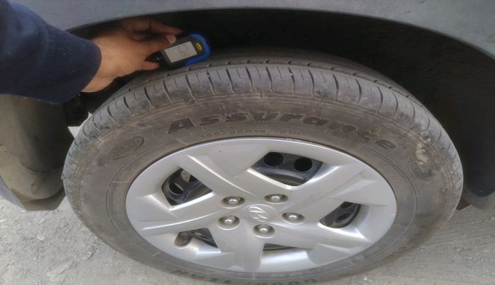 2022 Hyundai VENUE SX 1.2 PETROL, Petrol, Manual, 33,023 km, tyre