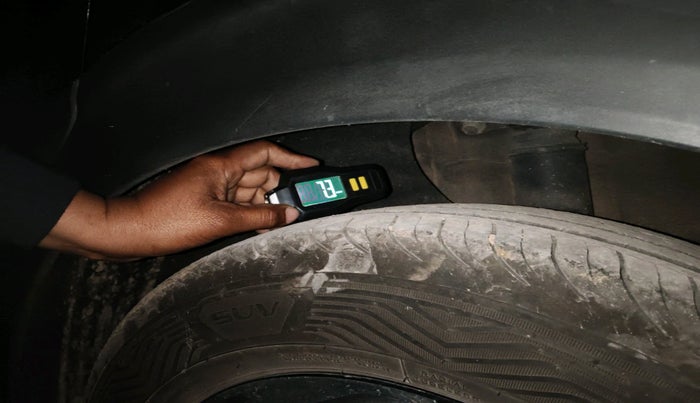 2022 KIA CARENS LUXURY PLUS 1.4 PETROL DCT 7 STR, Petrol, Automatic, 51,286 km, tyre