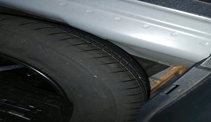 2021 Skoda KUSHAQ ACTIVE 1.0L TSI MT, Petrol, Manual, 13,715 km, tyre