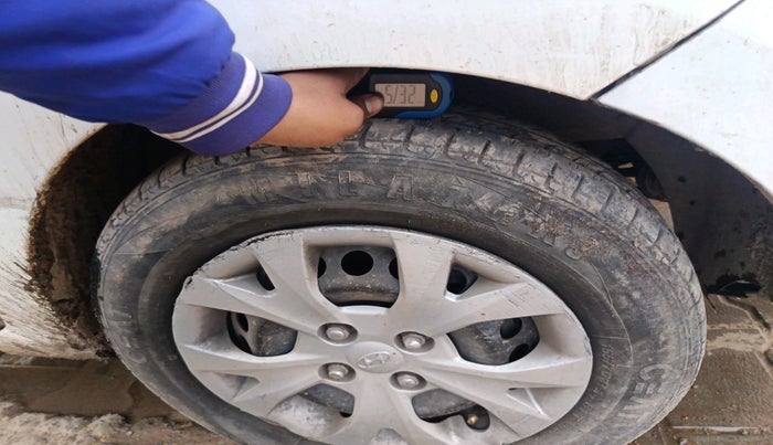 2017 Hyundai Grand i10 MAGNA 1.1 CRDI, Diesel, Manual, 83,125 km, tyre