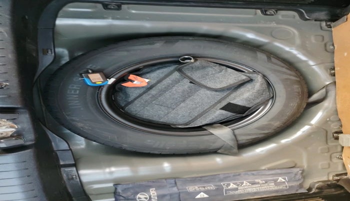 2023 Hyundai VENUE S PLUS 1.5 CRDI, Diesel, Manual, 57,504 km, tyre