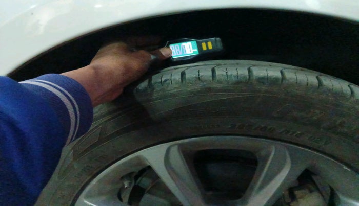 2020 Ford Ecosport TITANIUM 1.5L DIESEL, Diesel, Manual, 1,40,465 km, tyre