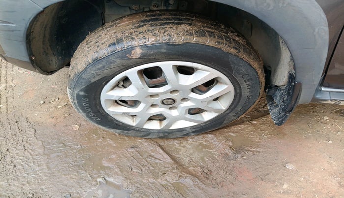 2019 Renault Duster 85 PS RXS MT DIESEL, Diesel, Manual, 83,831 km, tyre