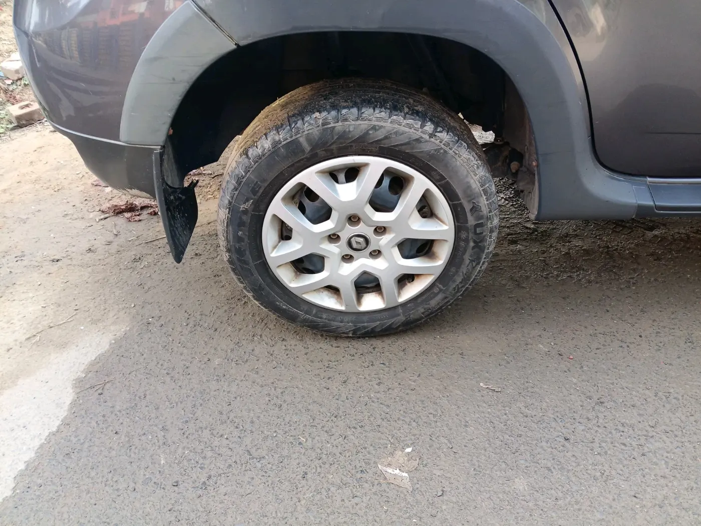 2019 Renault Duster 85 PS RXS MT DIESEL, Diesel, Manual, 83,831 km, tyre