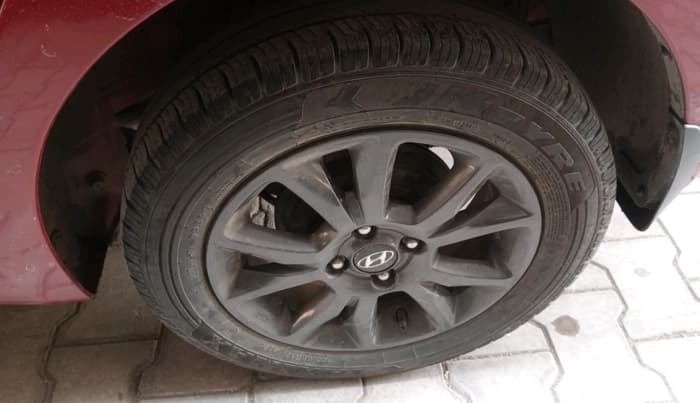 2019 Hyundai Elite i20 SPORTZ PLUS 1.2, Petrol, Manual, 67,367 km, tyre