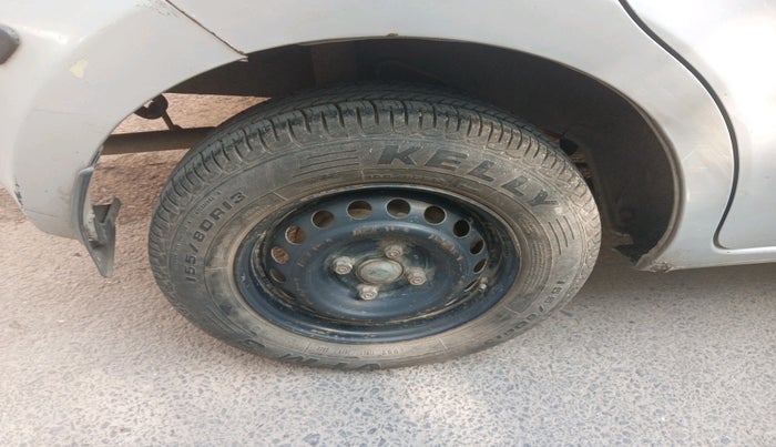 2014 Datsun Go T, Petrol, Manual, 90,559 km, tyre