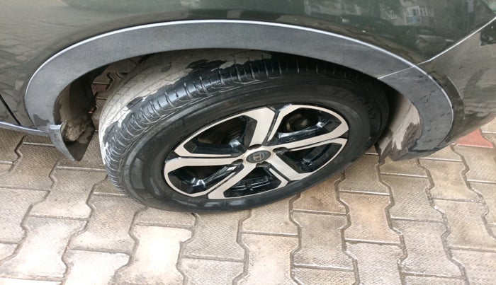 2021 Tata NEXON XZ PLUS PETROL, Petrol, Manual, 90,670 km, tyre