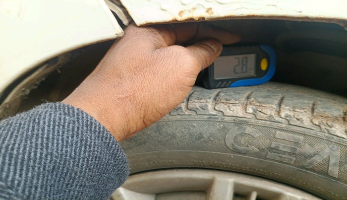 2012 Hyundai Santro Xing GL PLUS, Petrol, Manual, 1,10,140 km, tyre