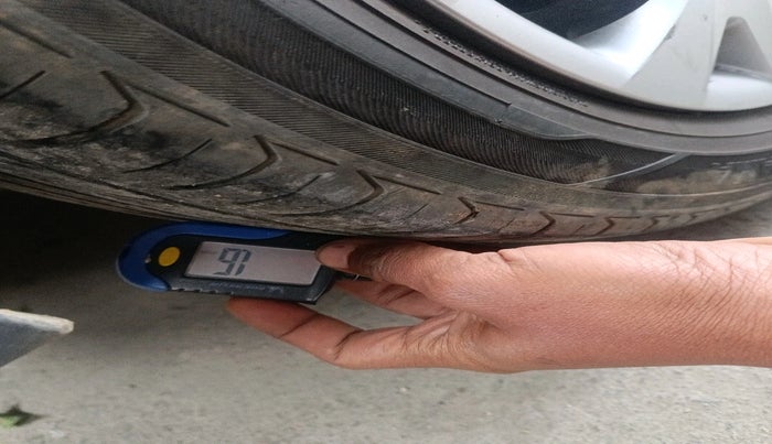 2015 Hyundai Grand i10 MAGNA 1.2 KAPPA VTVT, CNG, Manual, 83,601 km, tyre