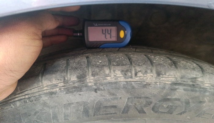 2015 Hyundai Grand i10 MAGNA 1.2 KAPPA VTVT, CNG, Manual, 83,601 km, tyre