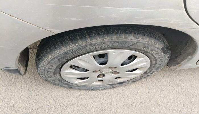 2013 Honda Amaze 1.2L I-VTEC S, Petrol, Manual, 91,582 km, tyre