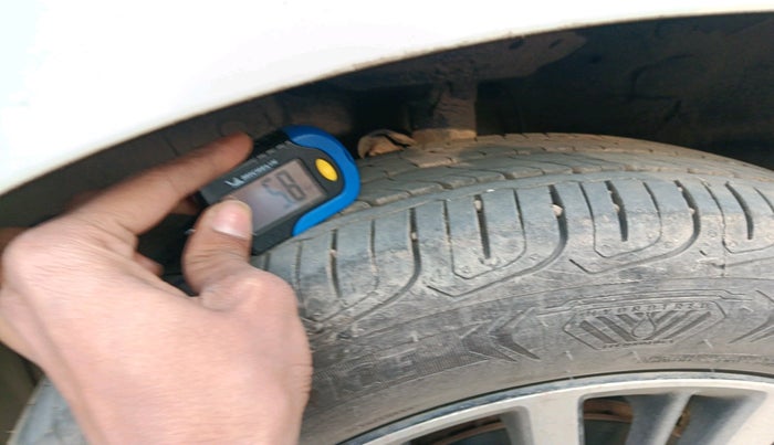 2025 Honda Amaze ZX 1.2 Petrol CVT, Petrol, Automatic, 13,661 km, tyre