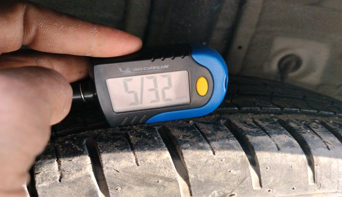 2018 Hyundai Elite i20 ASTA 1.2 DUAL TONE, Petrol, Manual, 74,752 km, tyre