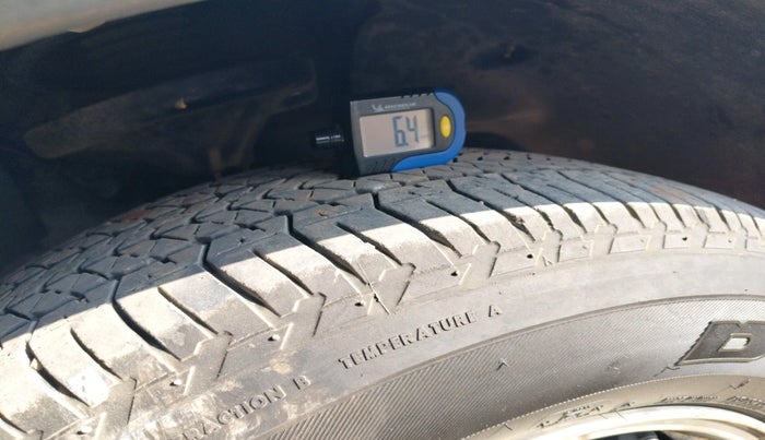 2012 Mahindra XUV500 W8, Diesel, Manual, 1,31,386 km, tyre