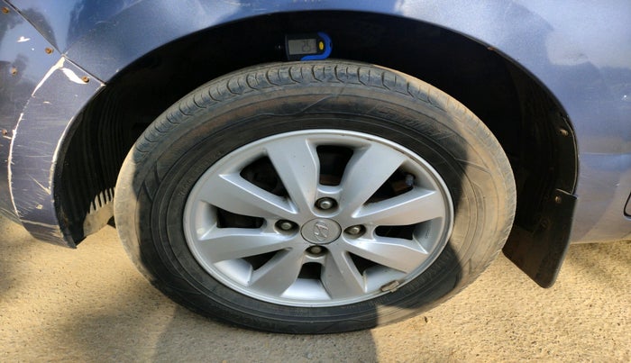 2014 Hyundai i20 SPORTZ 1.2, Petrol, Manual, 64,294 km, tyre