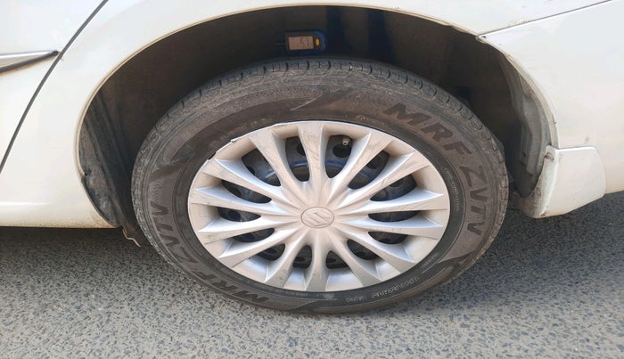 2016 Maruti Ciaz VXI, Petrol, Manual, 49,311 km, tyre