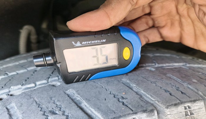 2023 Mahindra SCORPIO-N Z8 PETROL AT 7 STR, Petrol, Automatic, 95,263 km, tyre