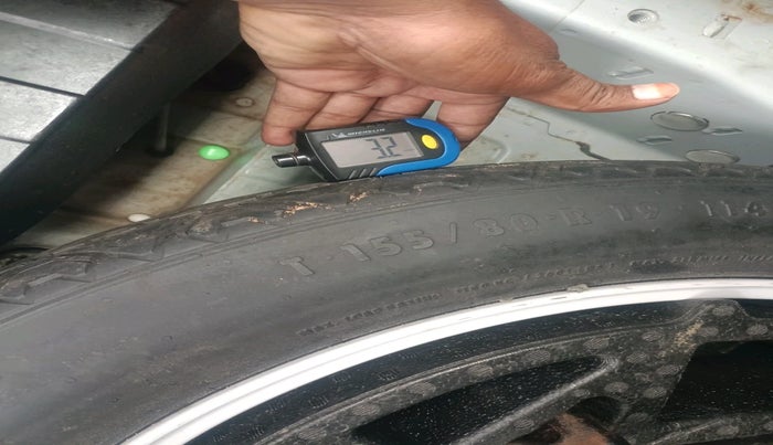 2016 BMW X5 XDRIVE30D DESIGN PURE 5 STR, Diesel, Automatic, 1,34,438 km, tyre