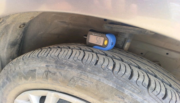 2016 Maruti Swift VXI, Petrol, Manual, 86,757 km, tyre