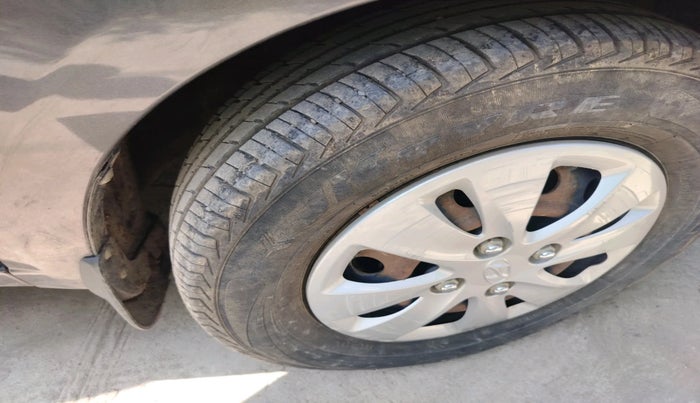 2012 Hyundai i10 MAGNA 1.1, Petrol, Manual, 57,307 km, tyre