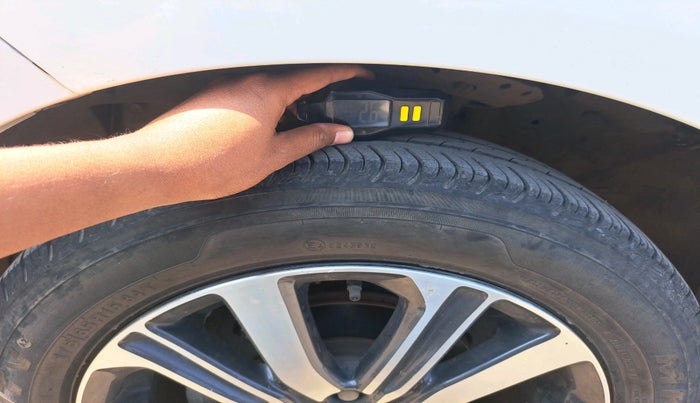 2022 Honda Amaze 1.2L I-VTEC VX CVT, Petrol, Automatic, 24,676 km, tyre