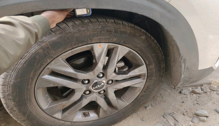 2023 KIA SELTOS HTX 1.5 DIESEL AT, Diesel, Automatic, 29,566 km, tyre