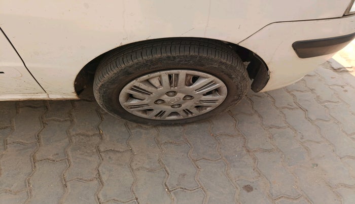 2013 Hyundai Santro Xing GL PLUS, Petrol, Manual, 91,065 km, tyre