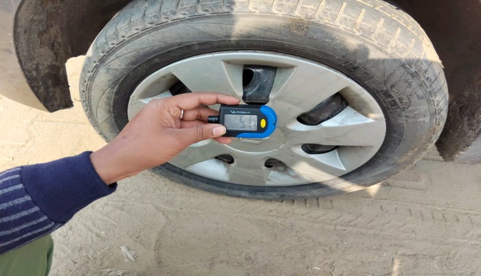 2016 Maruti Alto K10 VXI, Petrol, Manual, 1,08,789 km, tyre